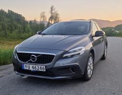 Volvo V40 Black